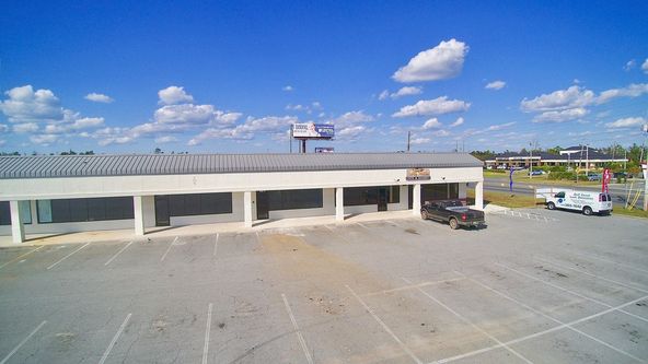 Gilberg's Plaza: 2495 Martin Luther King Jr Blvd, Panama City, FL 32405